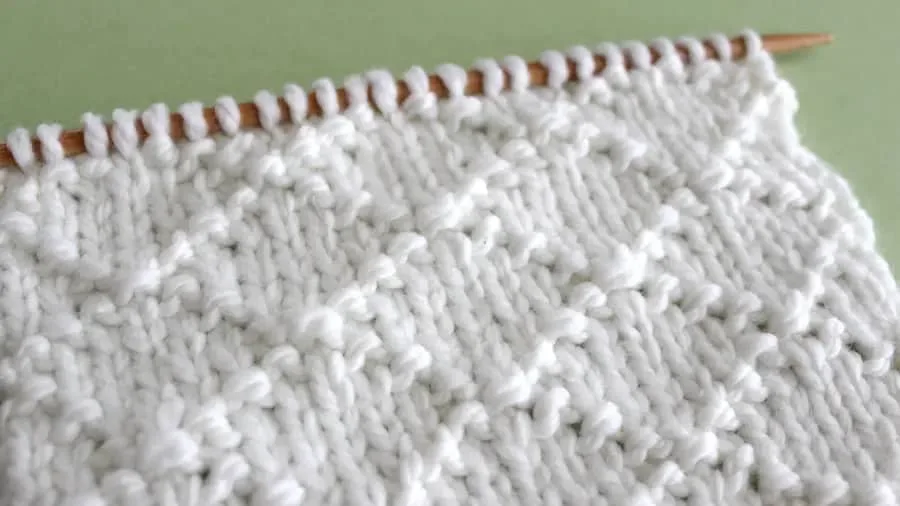 Diamond Brocade Knitting Stitch