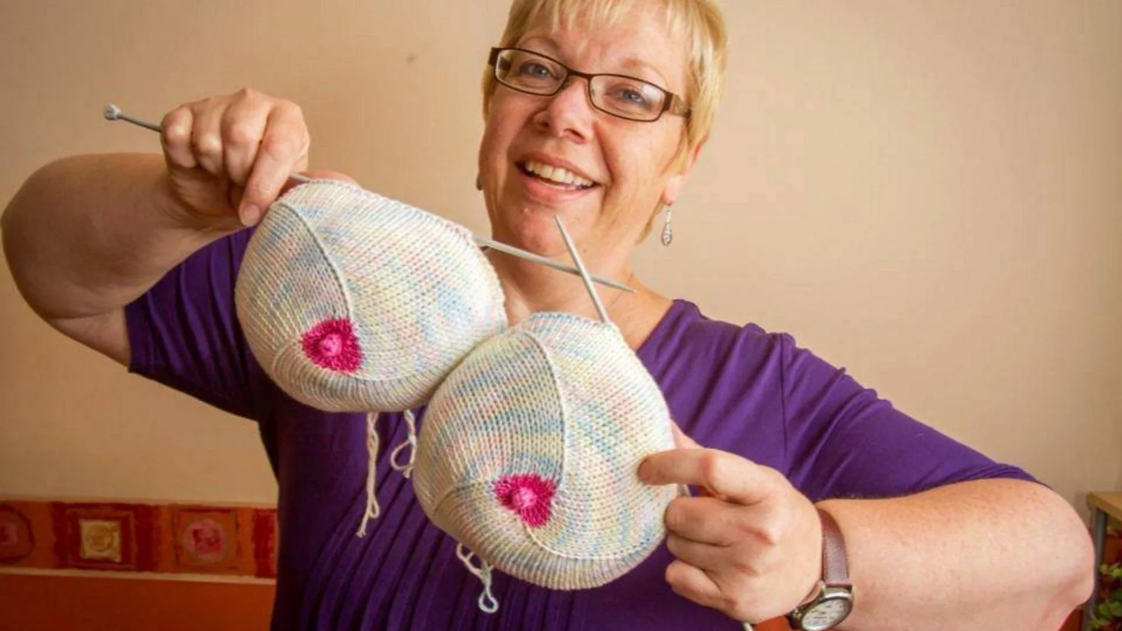 Knitted knockers