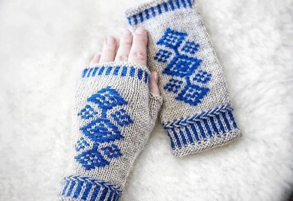 Estonian Inlay Fingerless Mitts (Pattern Link)
