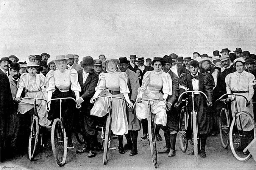 Women's bicycle race in Cabourg, France, in 1894