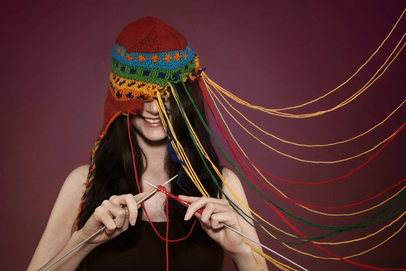 I'm not sure if this picture is supposed to be artistic or what's going on exactly,but in my mind this represents knitting gone wrong