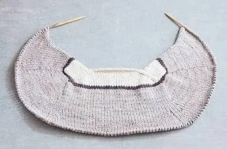 CocoKnits gives the structure of seamed sweater with a seamless knit